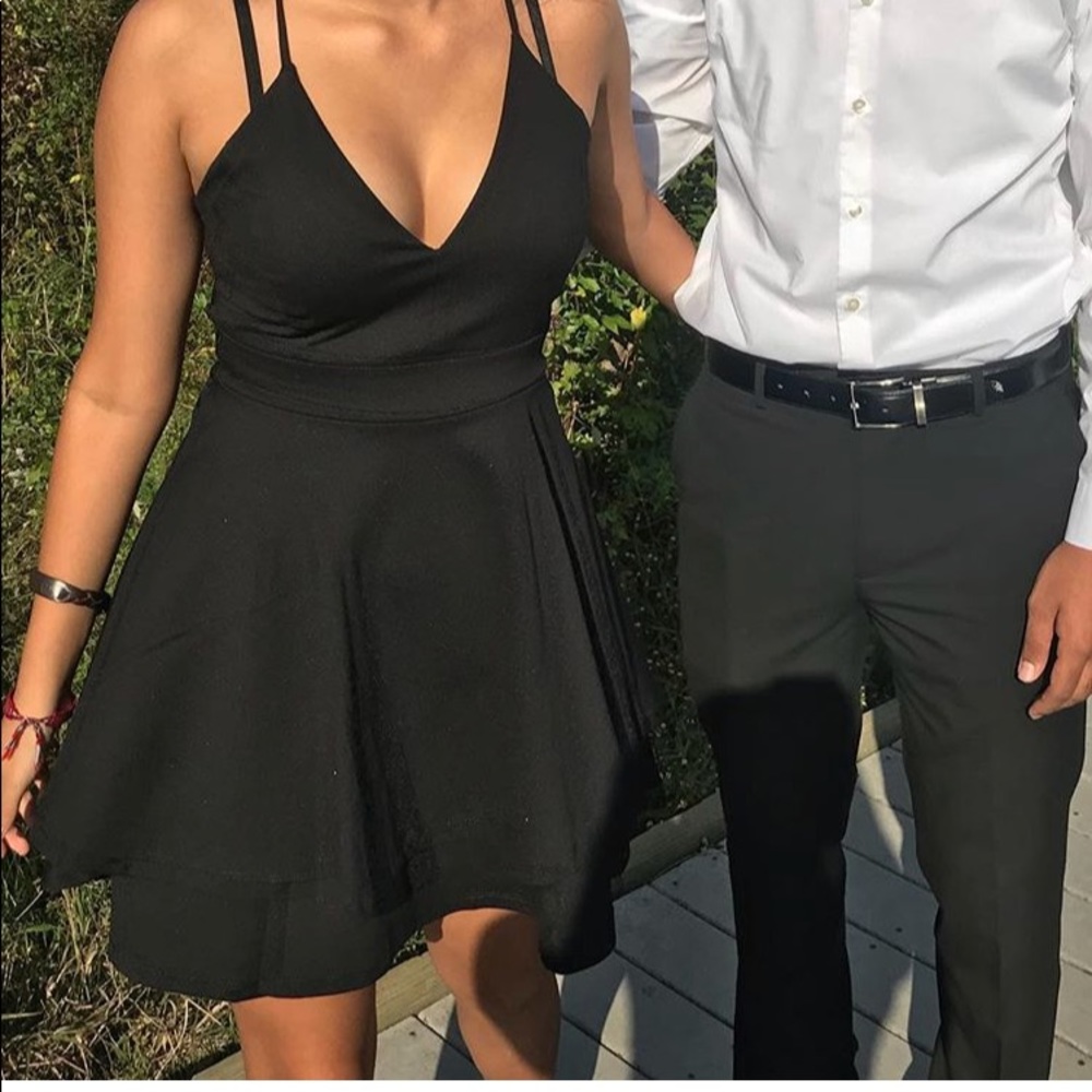 Windsor black flowy dress